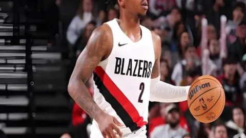 CBA季后赛首轮巅峰对决：粤沪争霸，杜锋领军首度全员集结