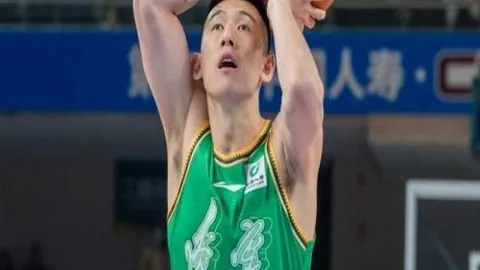 “馬卡評：巴薩門將危機重重，里傑卡爾德執教五年獨創佳績”