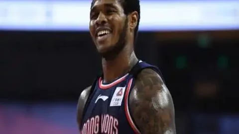 点球风云：西蒙尼解析西班牙足球争议焦点——以巴塞罗那为例